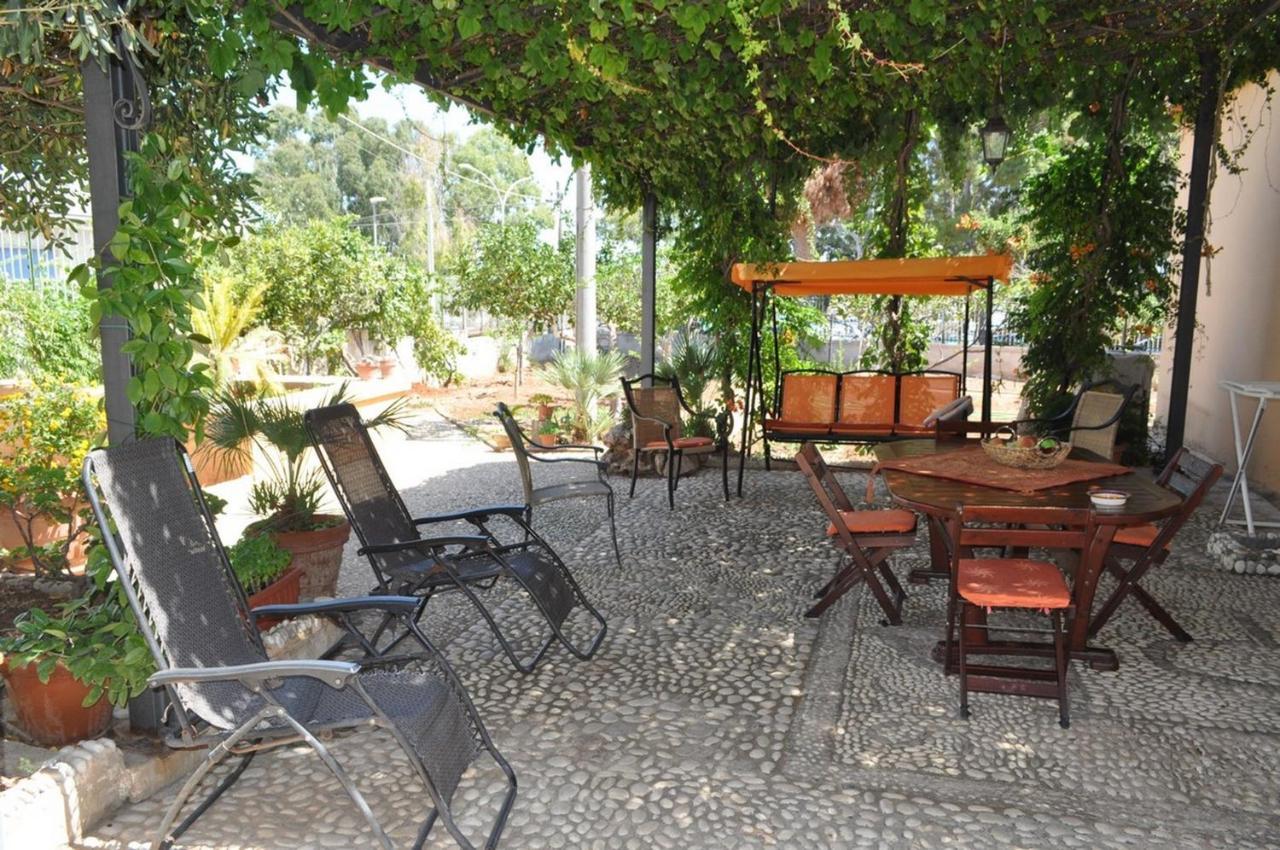 Villa Faro A Pochi Passi Dalla Spiaggia サン・ヴィート・ロ・カーポ エクステリア 写真